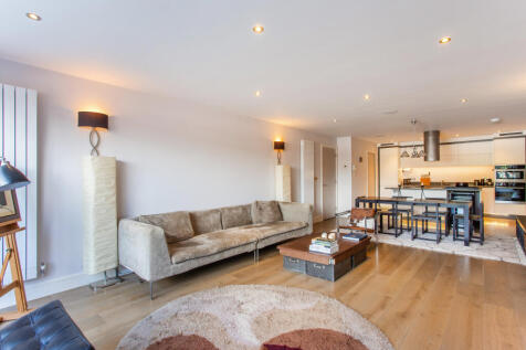 Open Plan Sitting/Dining and Kitchen