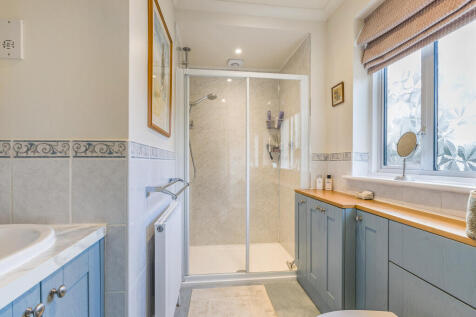 Ensuite Shower Room