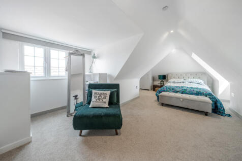 Ensuite Bedroom