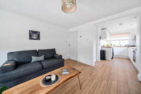 Open plan Sitting Room/Kitchen