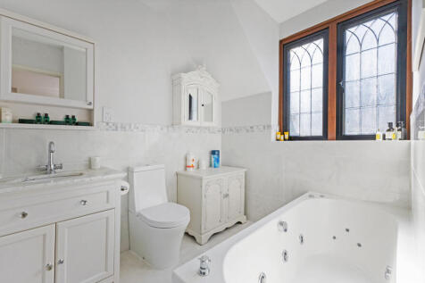 Ensuite To Principal