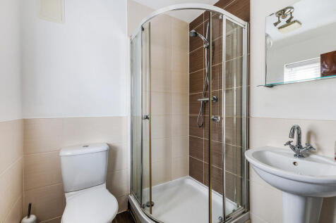 En Suite Shower