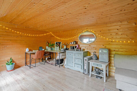 Annexe Living Room