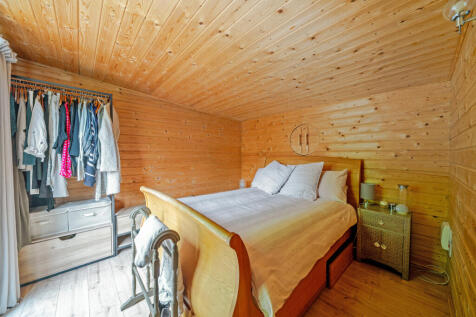 Annexe Bedroom