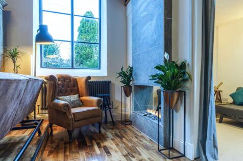 Sitting Area