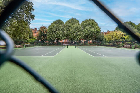 Tennis Courts