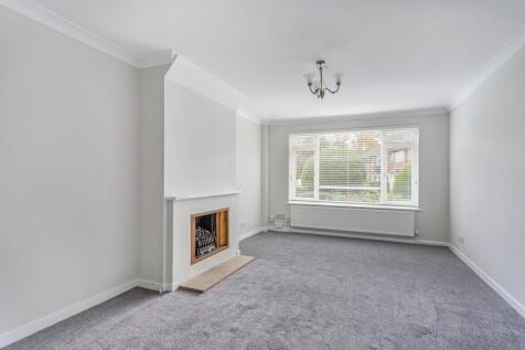 17 Bromet Close, ...