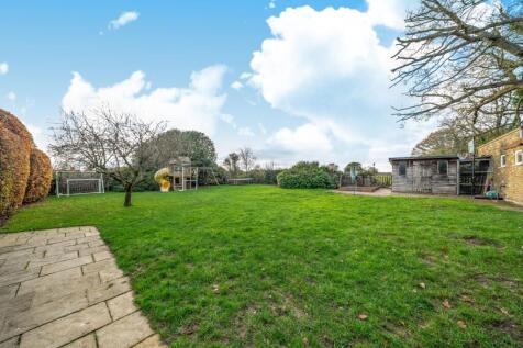 1384603-4-6925de3...