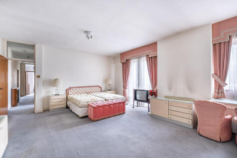 Main Bedroom v2