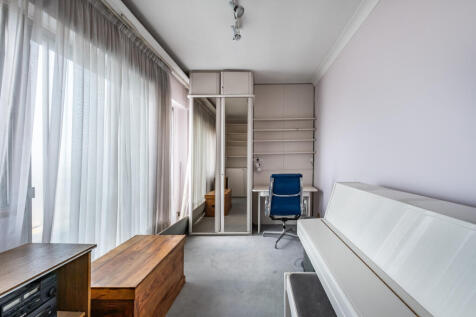 Bedroom 4.2