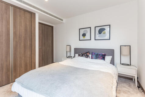 Bedroom with Fitted Storage