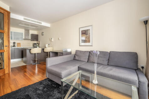 Open Plan Reception