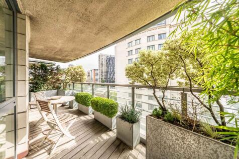 Sunny Private Terrace