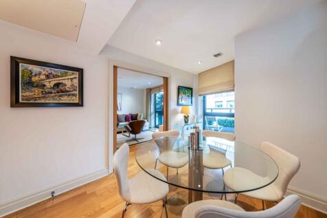 Dining Room / Bedroom 3