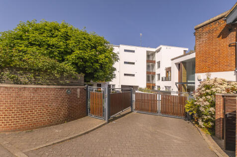 Property Image 16