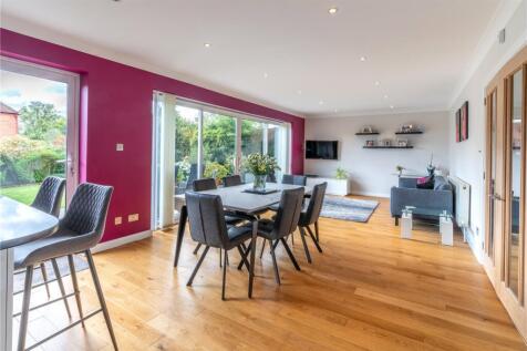Kitchen/Family Room