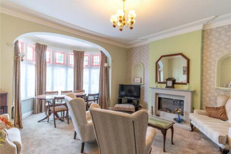 Sitting Room/Dining