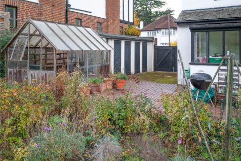 Greenhouse and Sheds