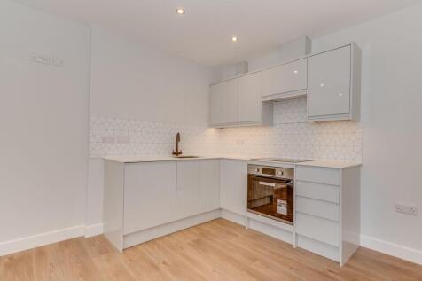 OPEN PLAN KITCHEN/DINER/LIVING ROOM