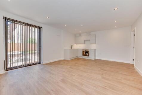 OPEN PLAN KITCHEN/DINER/LIVING ROOM