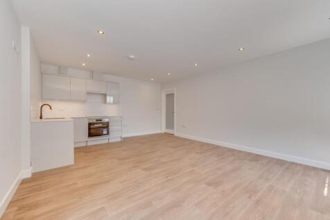 OPEN PLAN KITCHEN/DINER/LIVING ROOM