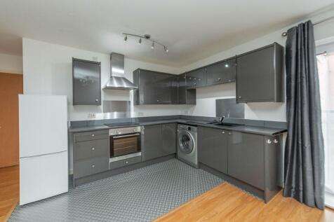 OPEN PLAN KITCHEN/DINER/LIVING ROOM