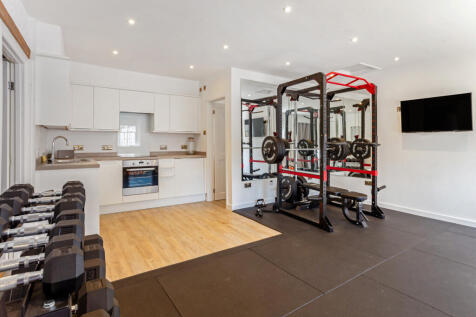 Gym/Studio