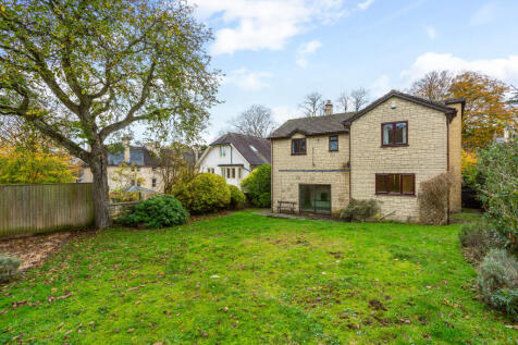 Rear Facade &amp; Garden