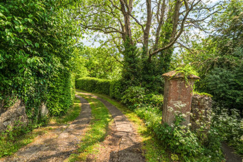 Entrance Drive