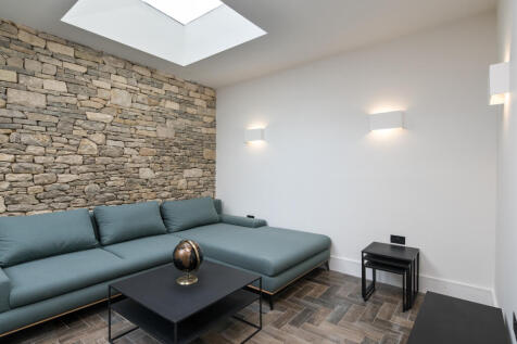 Sitting Area