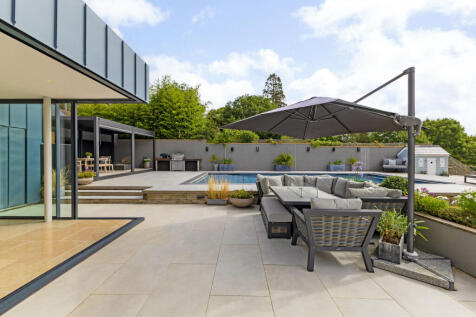 Garden Terrace