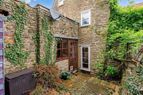 Rear Courtyard