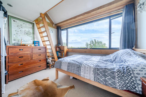 Mezzanine Bedroom