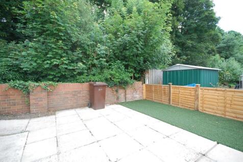 7newfieldcrescentGARDENVIEW3.JPG