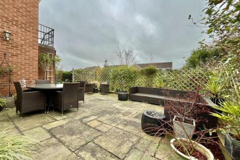 Property Image 32