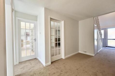44westwayhall.JPG
