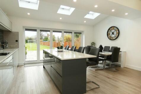 Kitchen/Family Room