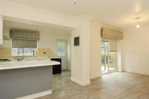Open Plan Dining