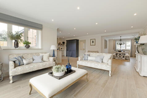 Show Home Photo