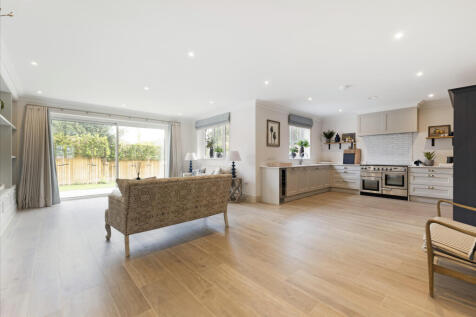 Show Home Photo