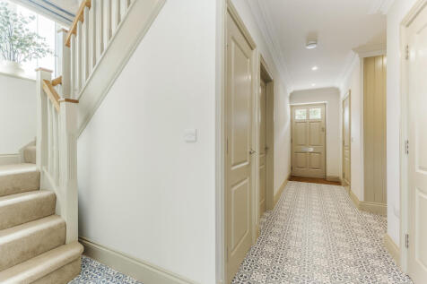 Show Home Photo