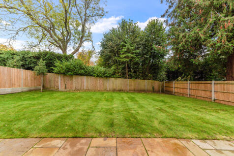 Plot 7 Rear garden