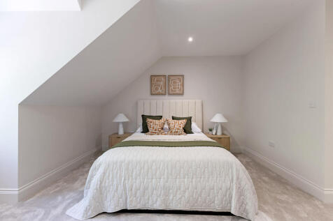 Show home principal suite