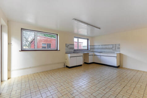 Garage Kitchen