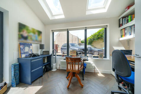 Property Image 8