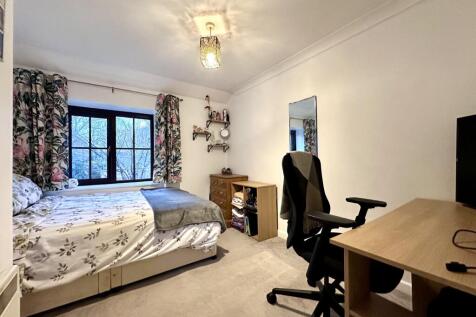 Bed 1