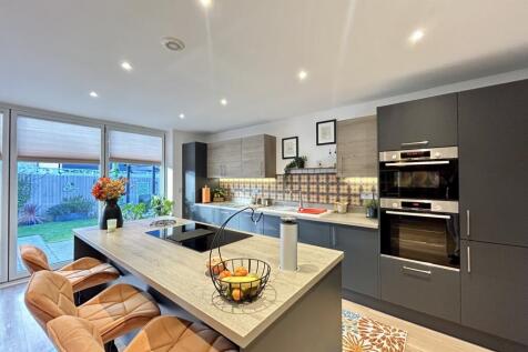 Kitchen 1