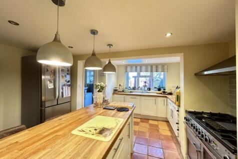 Kitchen 3