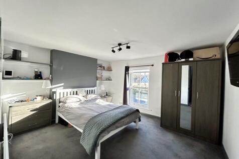 Bed 3