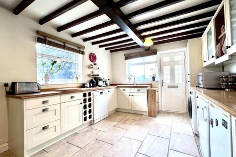 Kitchen Main
